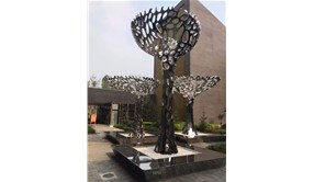 山东不锈钢雕塑的发展